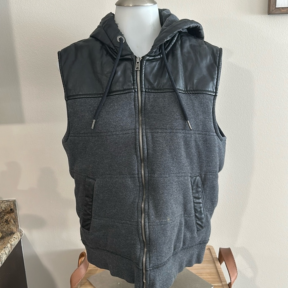 Men’s Vest